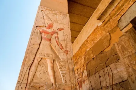 Luxury Dahabiya: Eyaru Dahabiya Nile Cruise Between Luxor and Aswan
